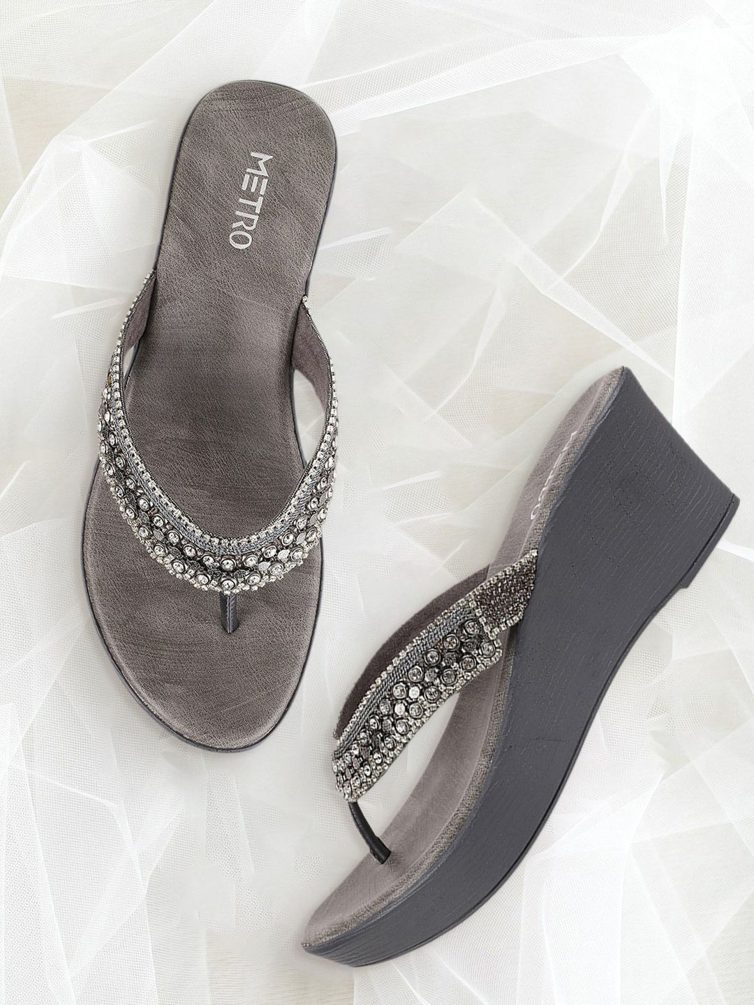 Metro Grey Wedge Sandals Price in India