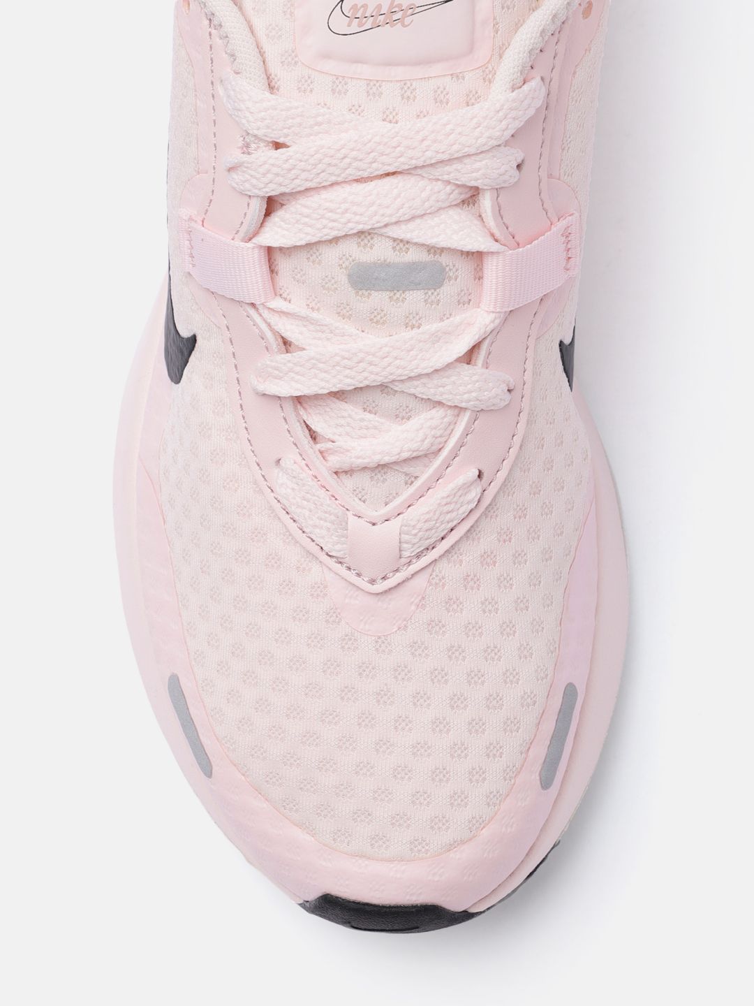 nike women's reposto sneakers