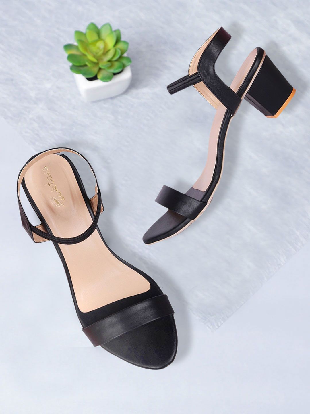 Picktoes Black Textured Block Heels