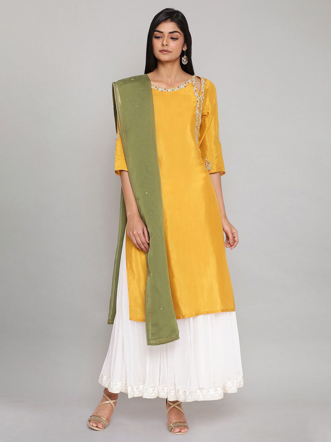 WISHFUL Green & Gold-Toned Dupatta with Sequinned Price in India