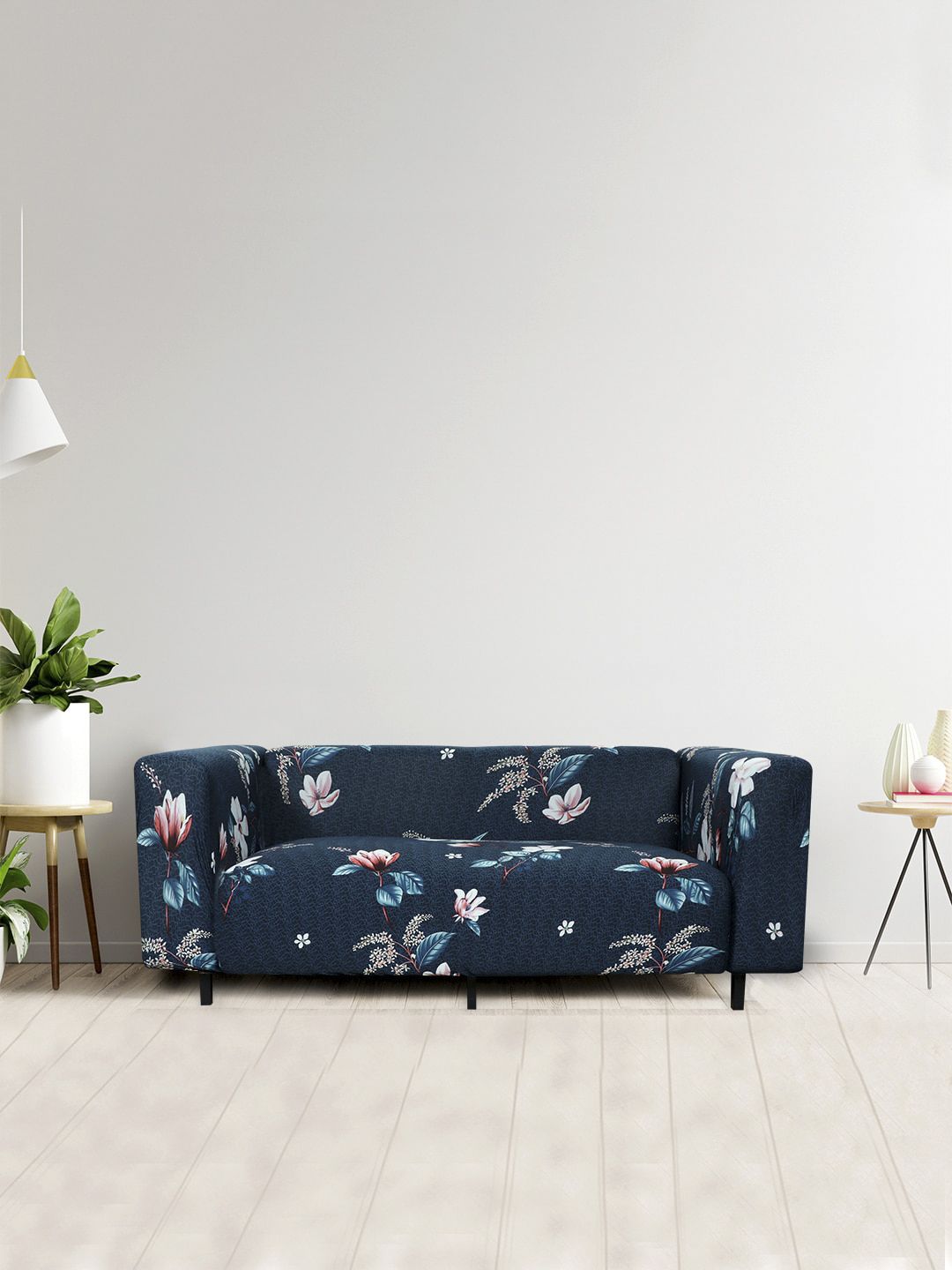 HOUSE OF QUIRK Navy Blue & White Floral Printed 2-Seater Sofa Slipcover Price in India