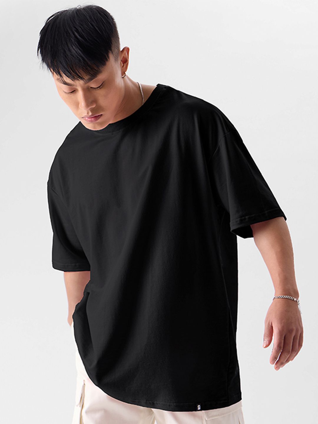 The souled store Solids: Black (Oversized) Black Oversized T-Shirts