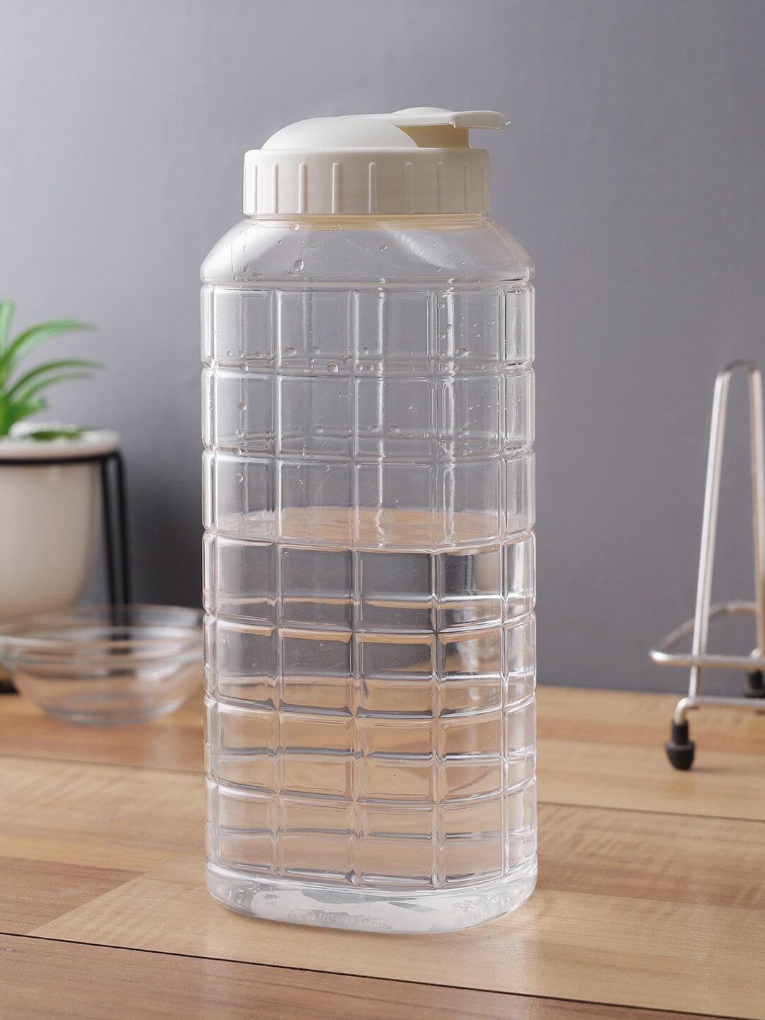 Lock & Lock Transparent & White BPA Free Water Bottle 1.5 L Price in India