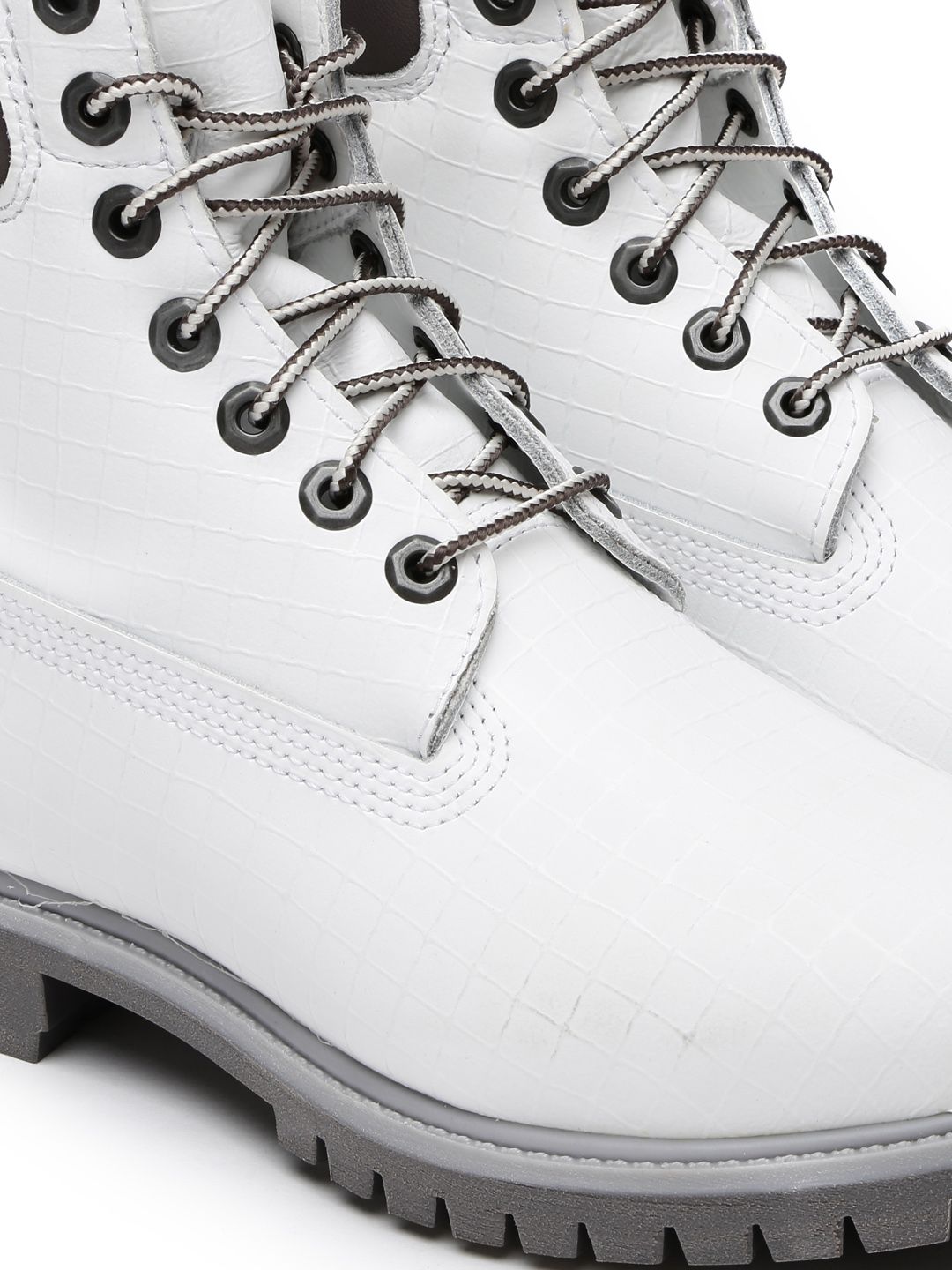 Buy Timberland Men White Textured Leather Waterproof 6 IN Flat