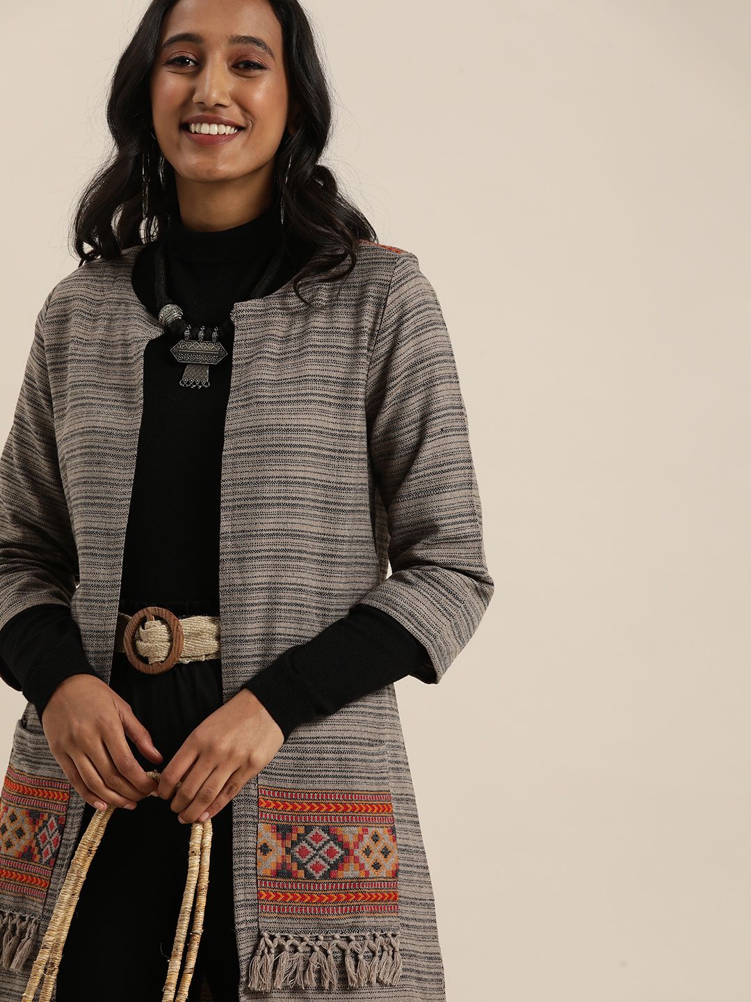 Taavi Women Grey Self-Design Bhujodi Winterwear Longline Shrug Price in India