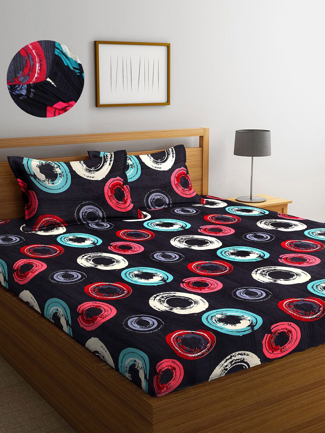 Arrabi Black & Pink Geometric Printed 300 TC King Bedsheet with 2 Pillow Covers Price in India