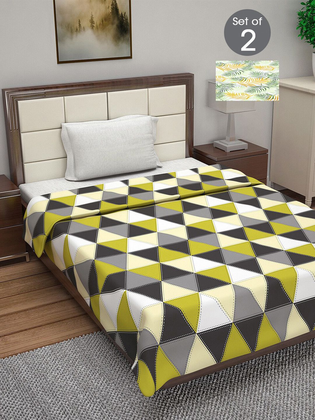 Divine Casa Green & Black Set of 2 Geometric Mild Winter 120 GSM Single Bed Dohar Price in India