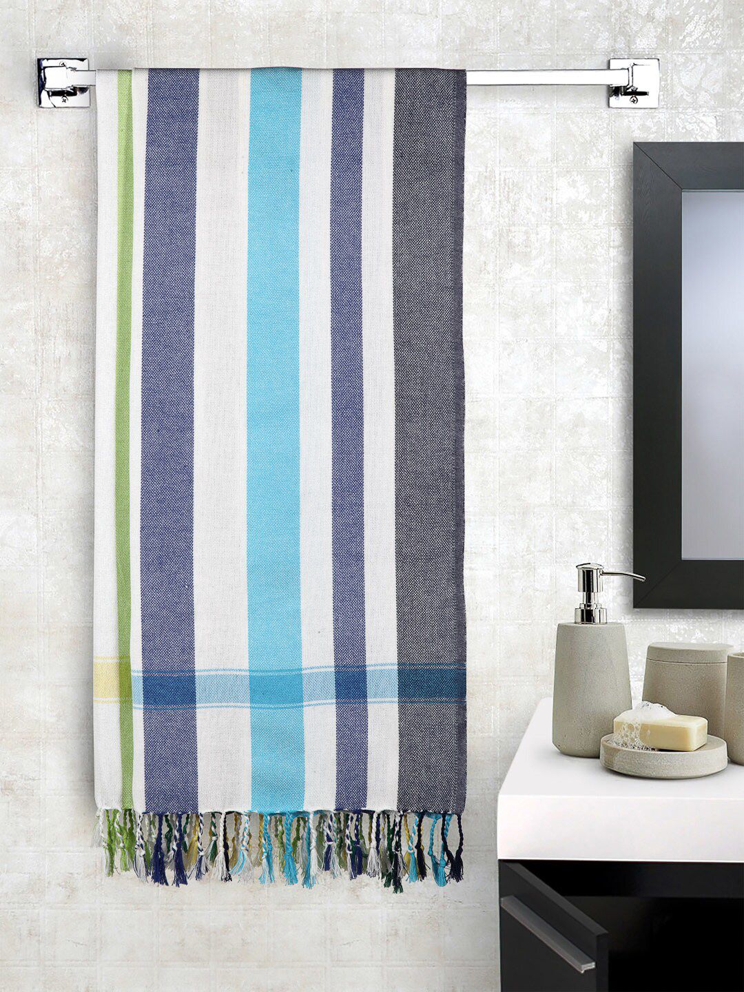 Arrabi Set Of 2 White & Blue Striped 210 GSM Cotton Bath Towels