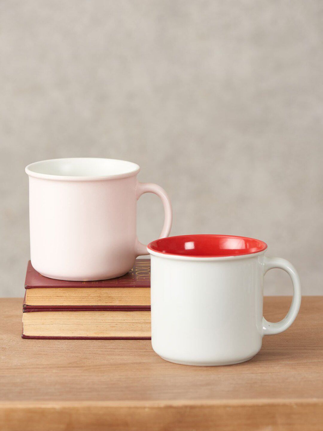 THEDECORKART Pack Of 2 White & Red Atlas Mugs Price in India