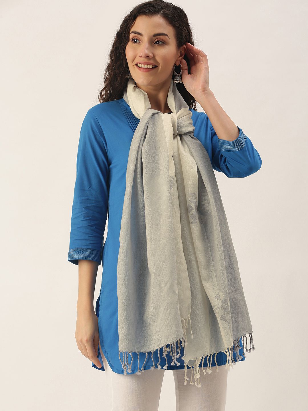 Women's Off- white and Grey Merino wool Handloom Jamdani Stole Price in India