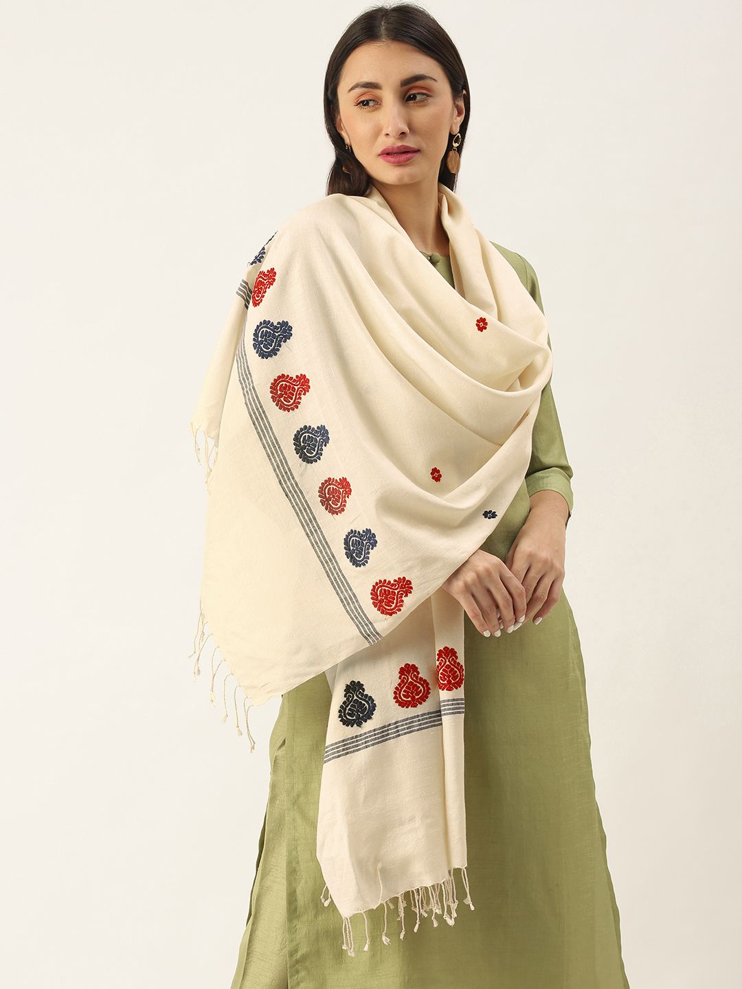 Women's Off white Handloom Pure Eri Stole Price in India