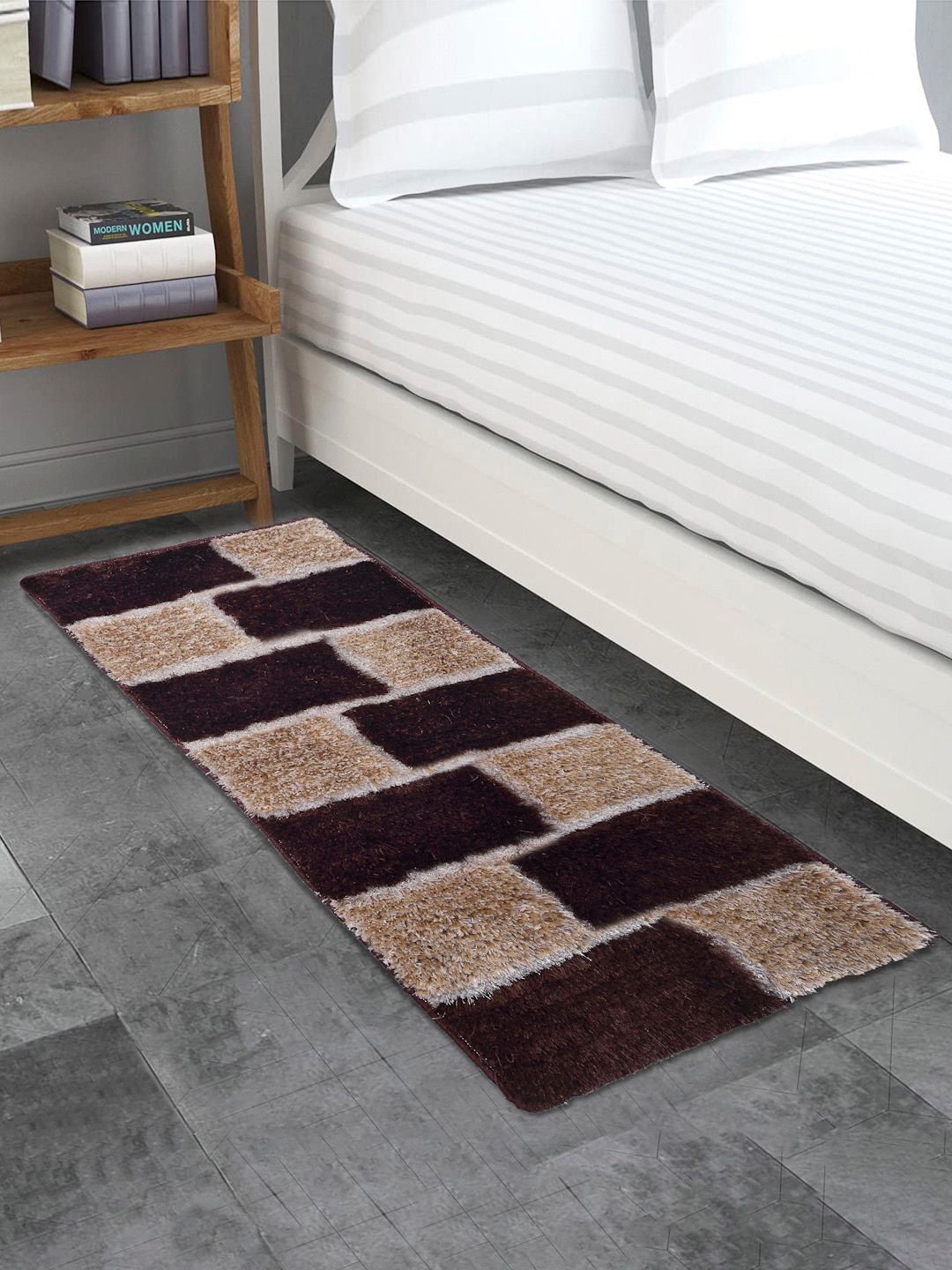 Arrabi Brown & Beige Geometric Floor Runner Price in India