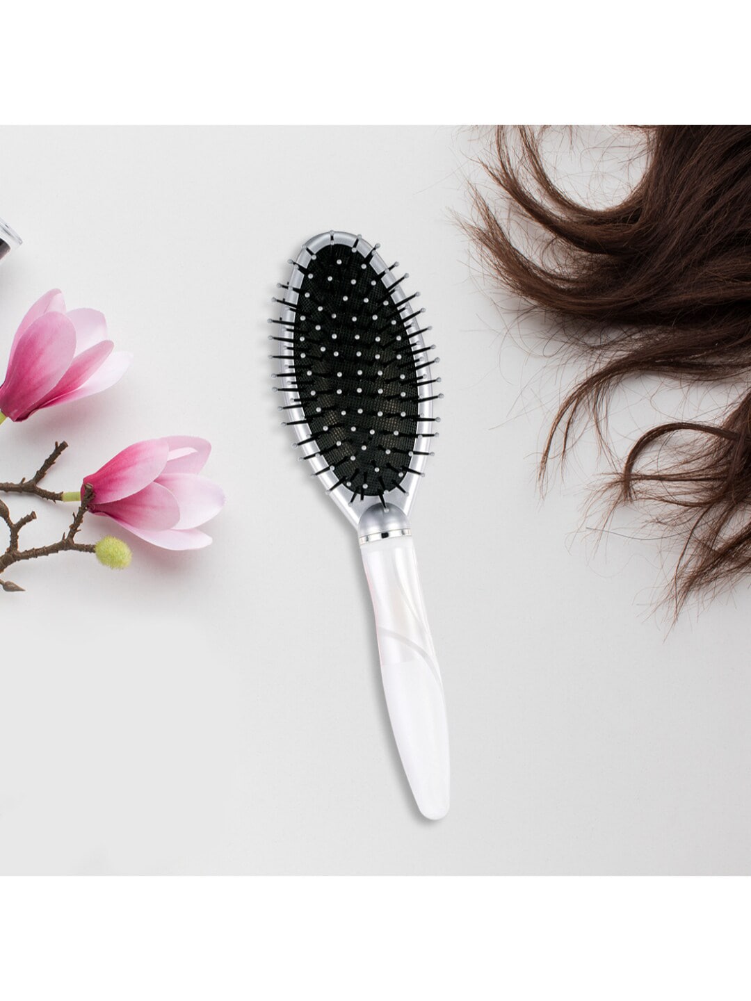Trisa White Hair Style Brush for Blood Circulation- 559725 Price in India