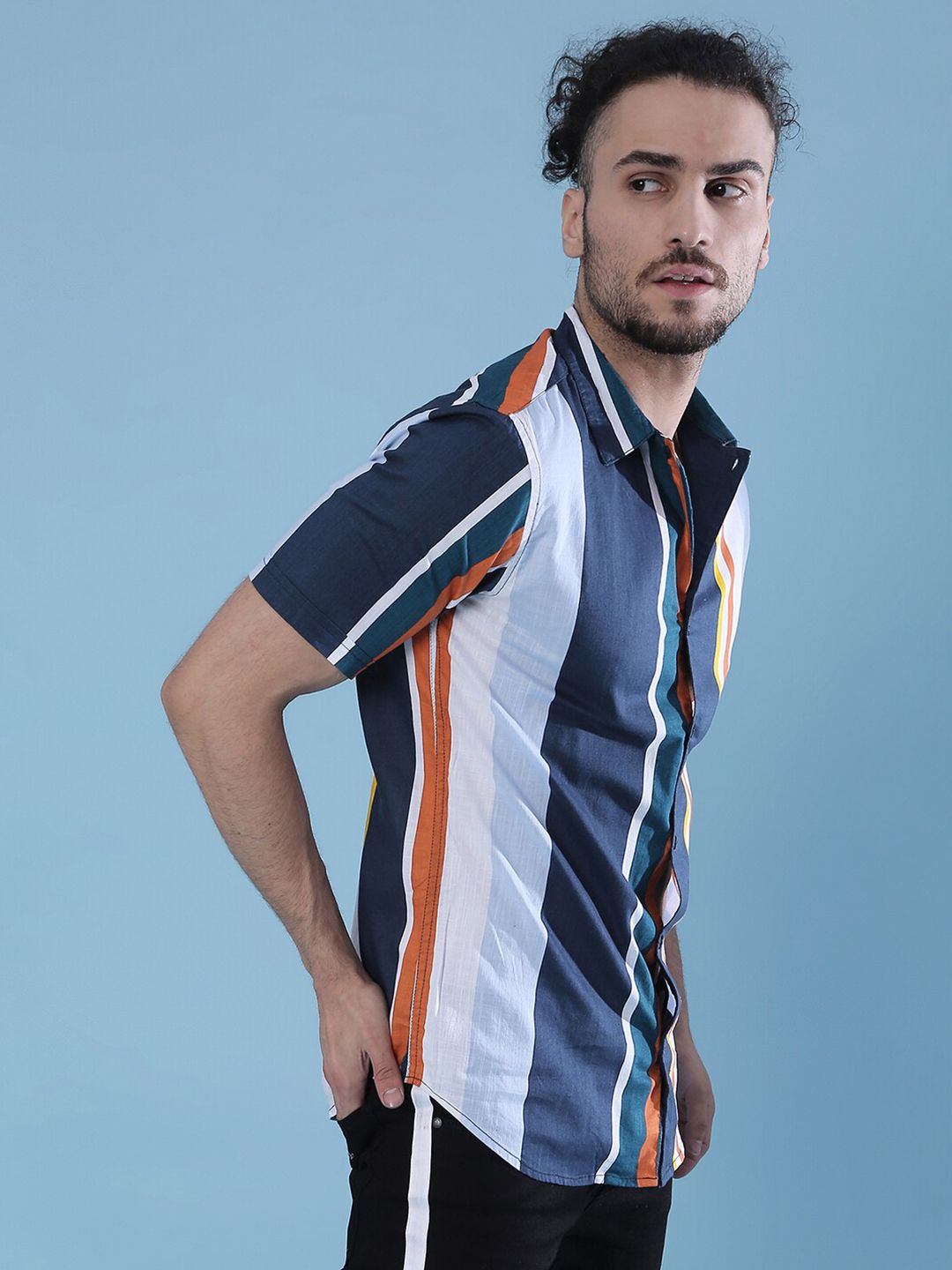 CAHOOT Men Multicoloured Multi Stripes Opaque Striped Casual Shirt