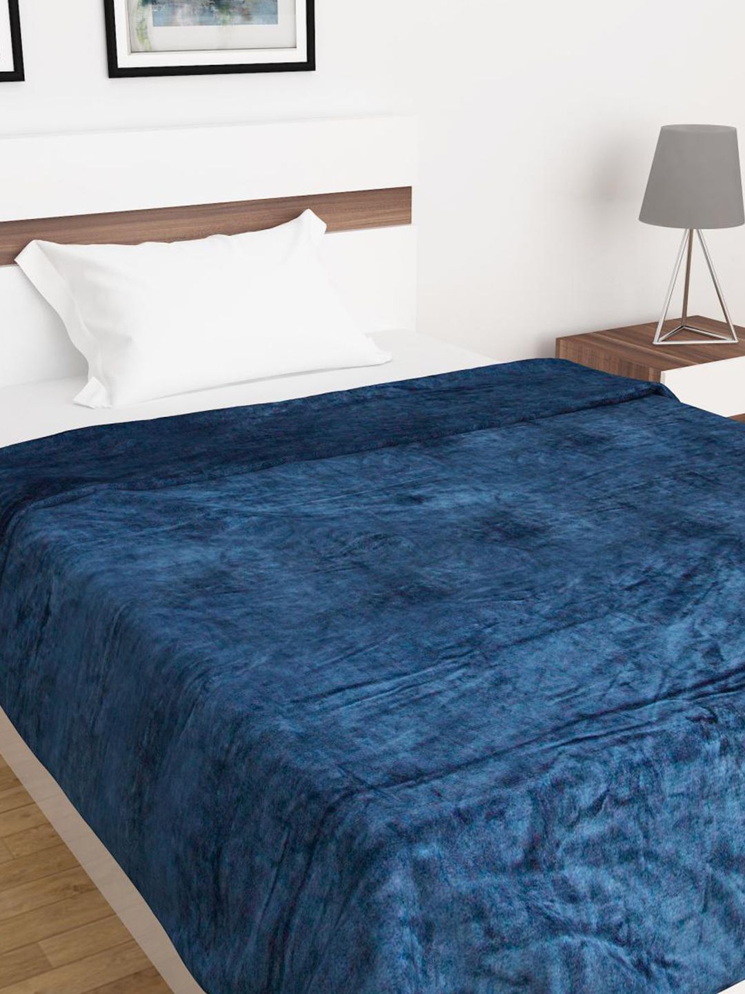 Home Centre Blue Summer 210 GSM Single Bed Comforter Price in India