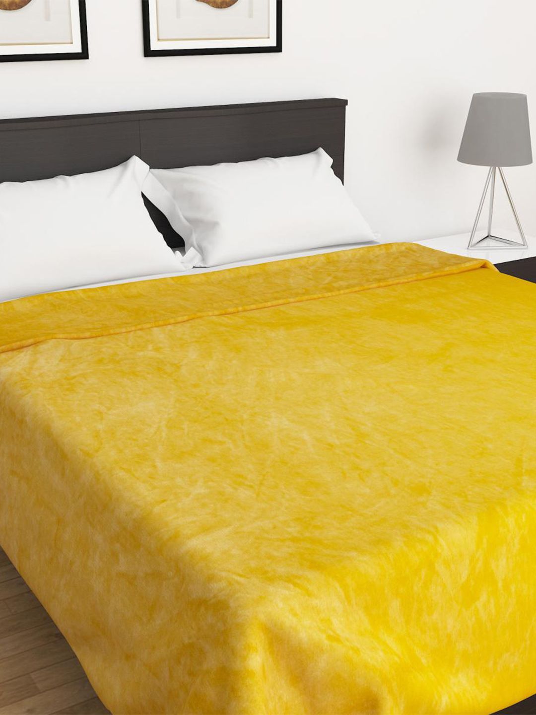 Home Centre Yellow Summer 210 GSM Double Bed Comforter Price in India