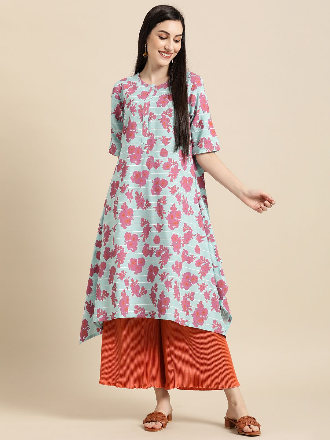 Anouk Women Green & Pink Floral Printed Asymmetric Hem Kurta Price in India