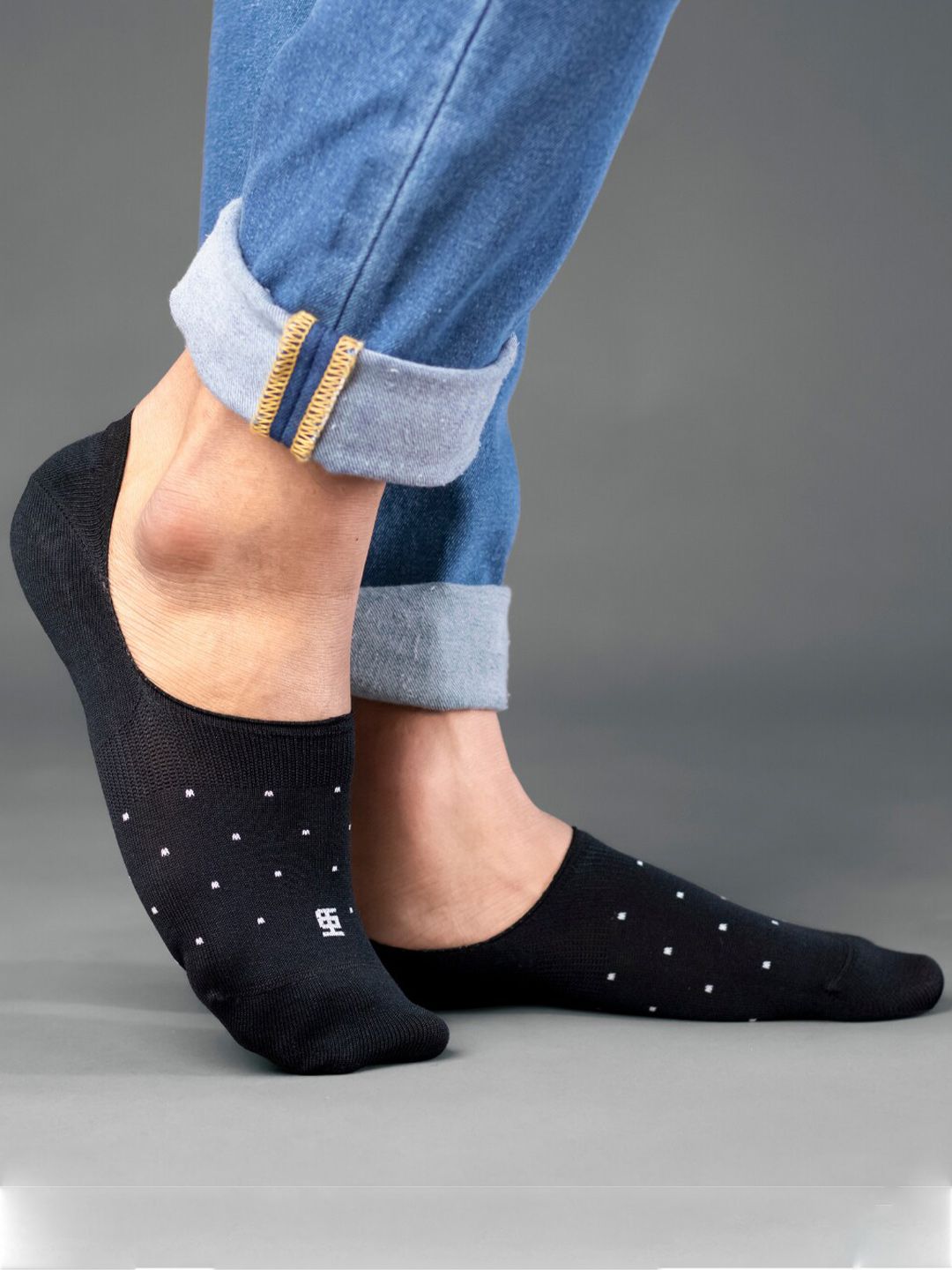 SockSoho Men Black Solid Shoe liner Socks