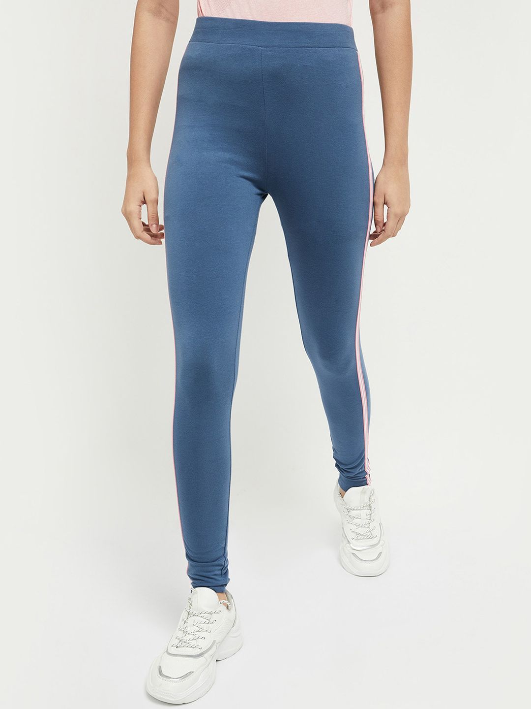 max Women Blue Solid Tights Price in India