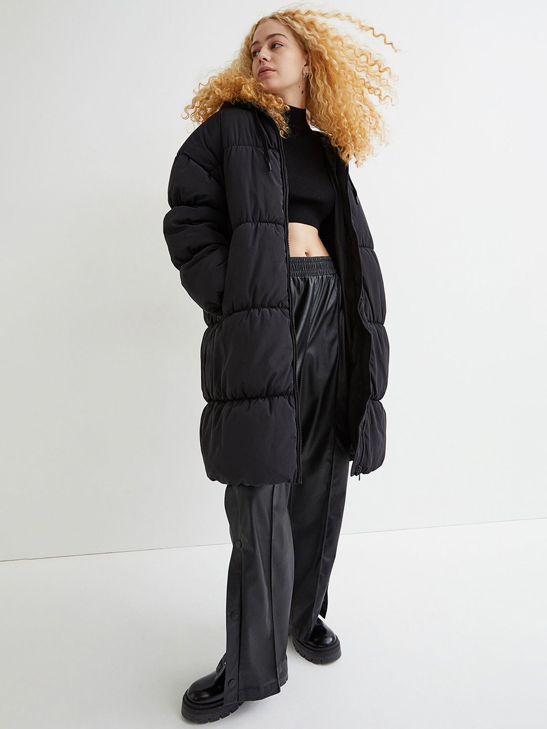 H&M Women Black Self Design Oversized Puffer Jacket Price in India