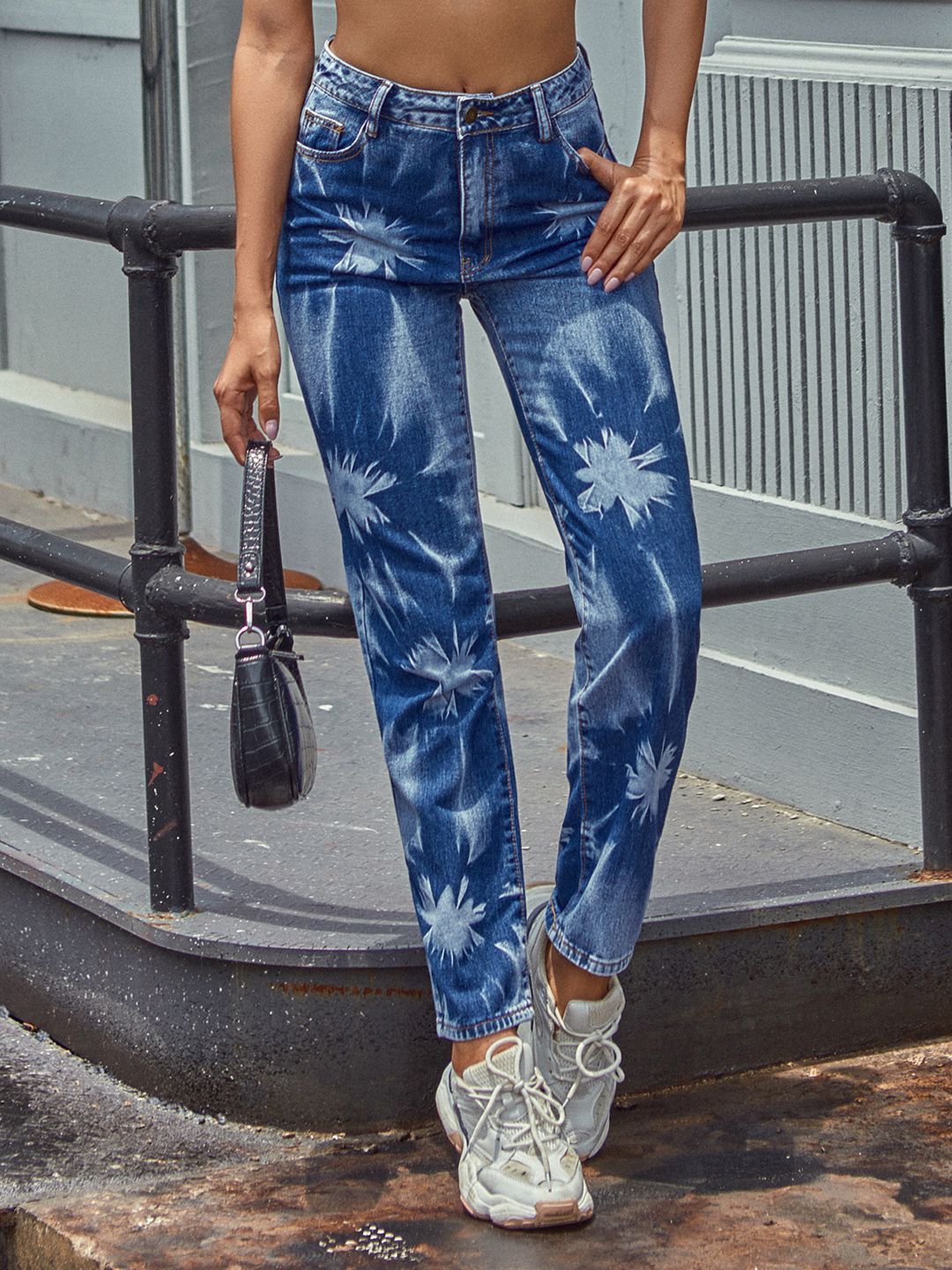 URBANIC Women Blue Cotton Straight Fit High-Rise Printed Jeans Price in India