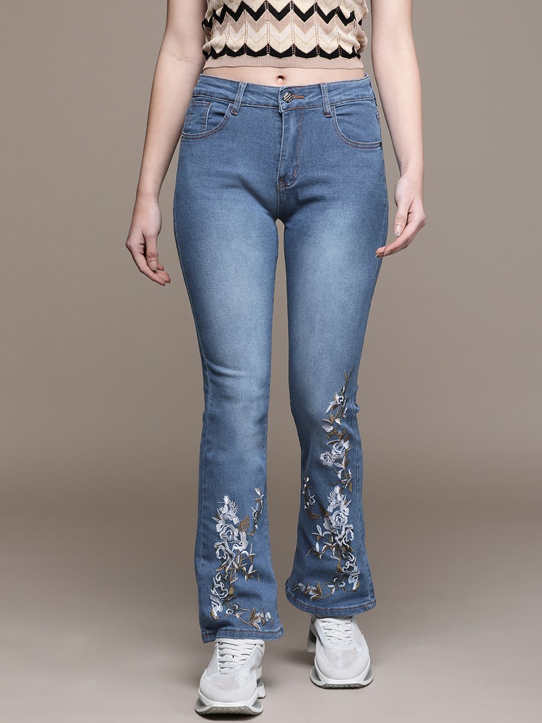 URBANIC Women Blue High-Rise Light Fade Embroidered Jeans Price in India