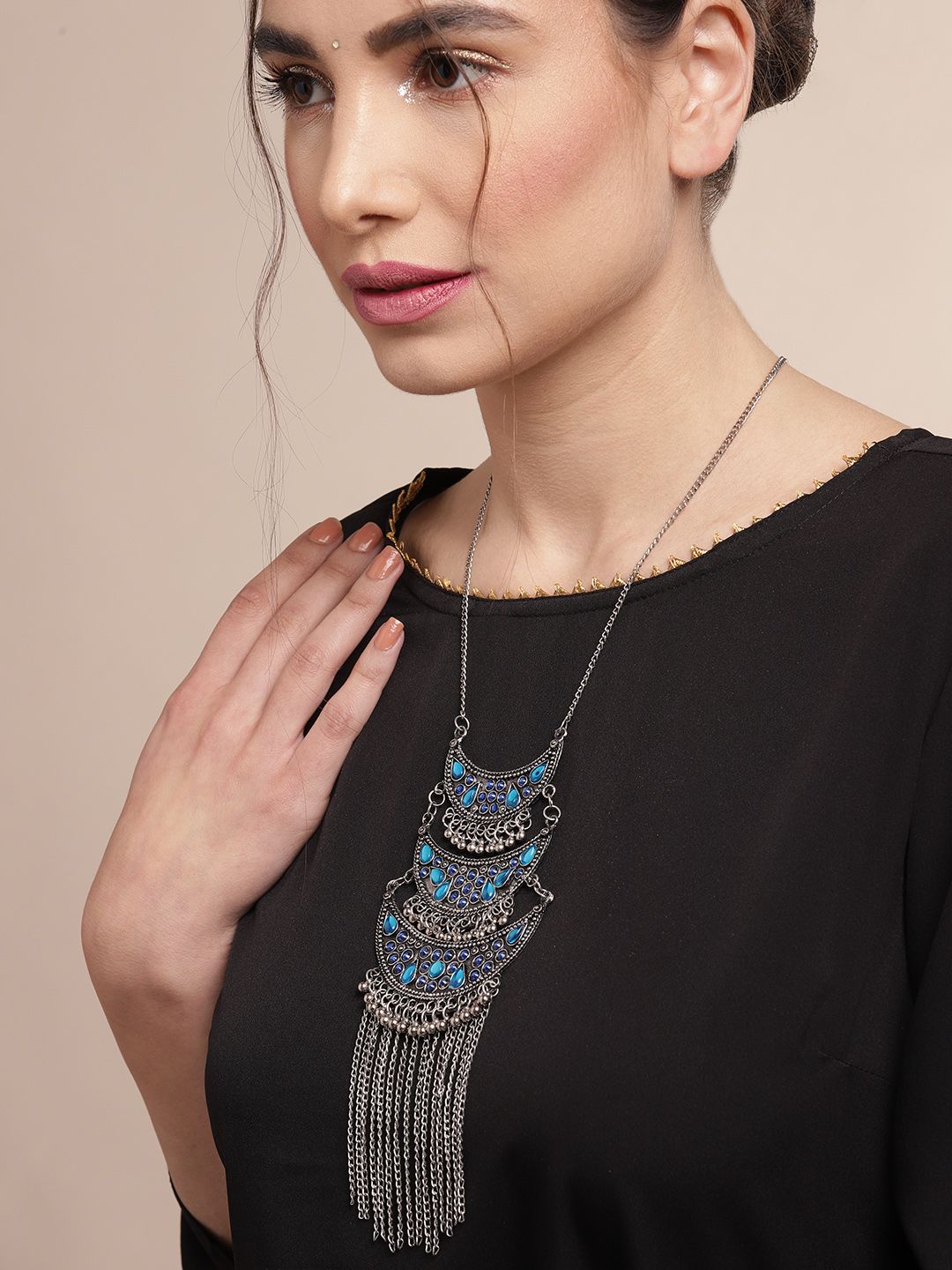 Sangria Oxidised Silver-Toned & Blue Stone Studded Necklace Price in India
