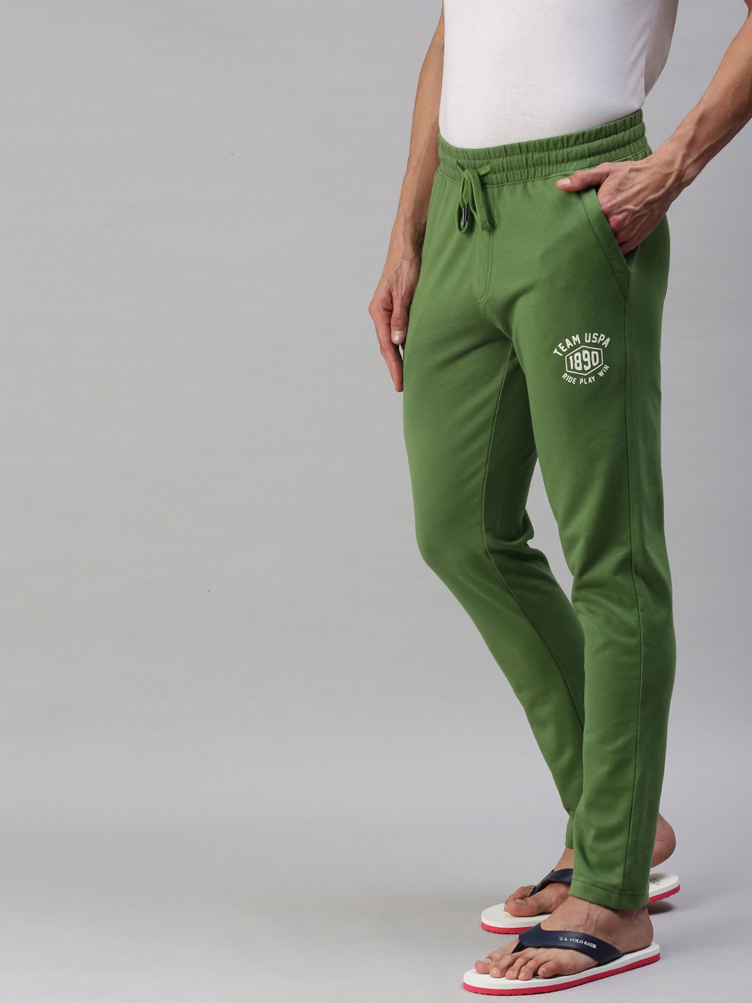 Uspa lounge online pants