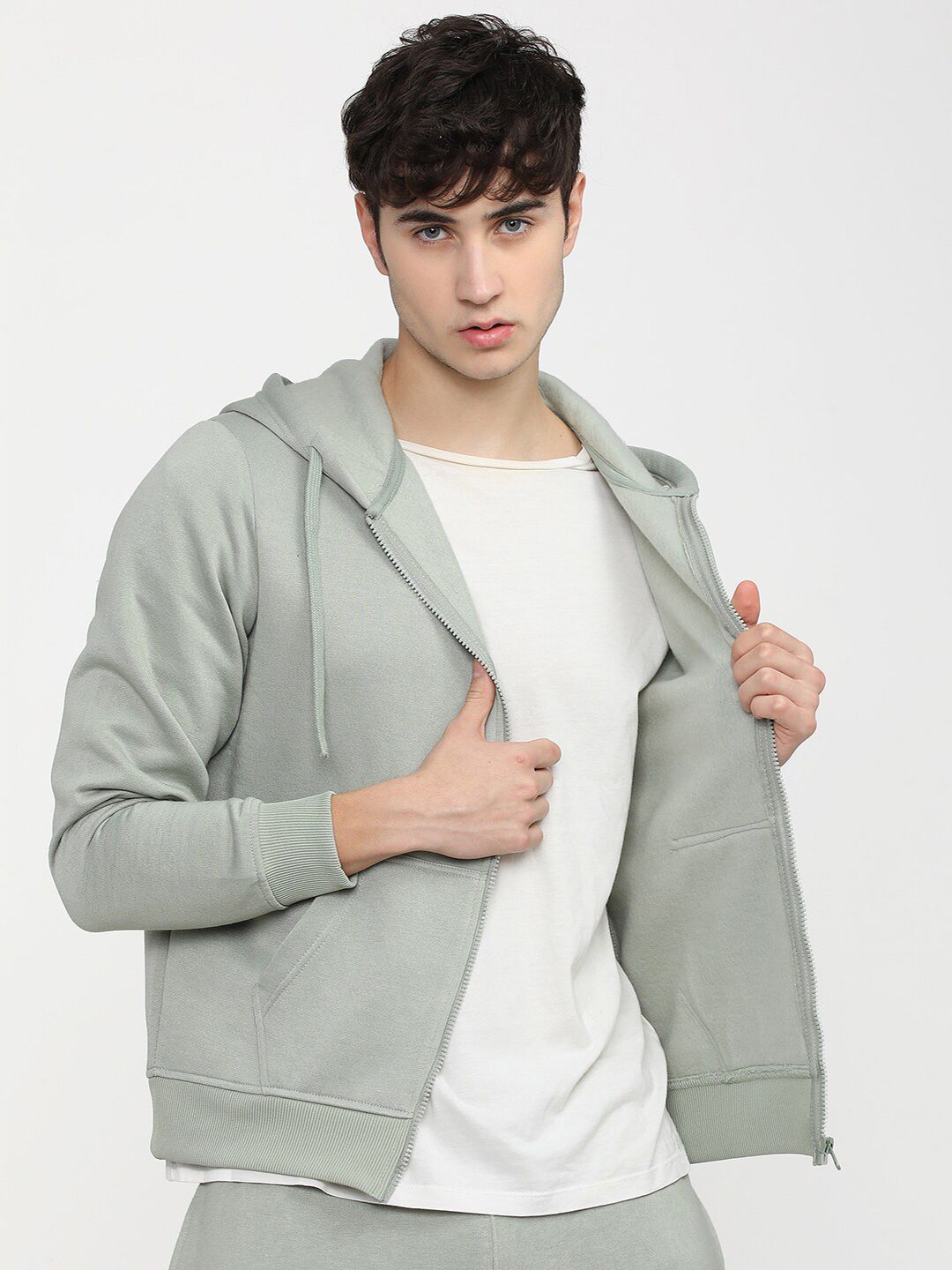 HIGHLANDER Men Green Hooded Sweatshirt deal from myntra