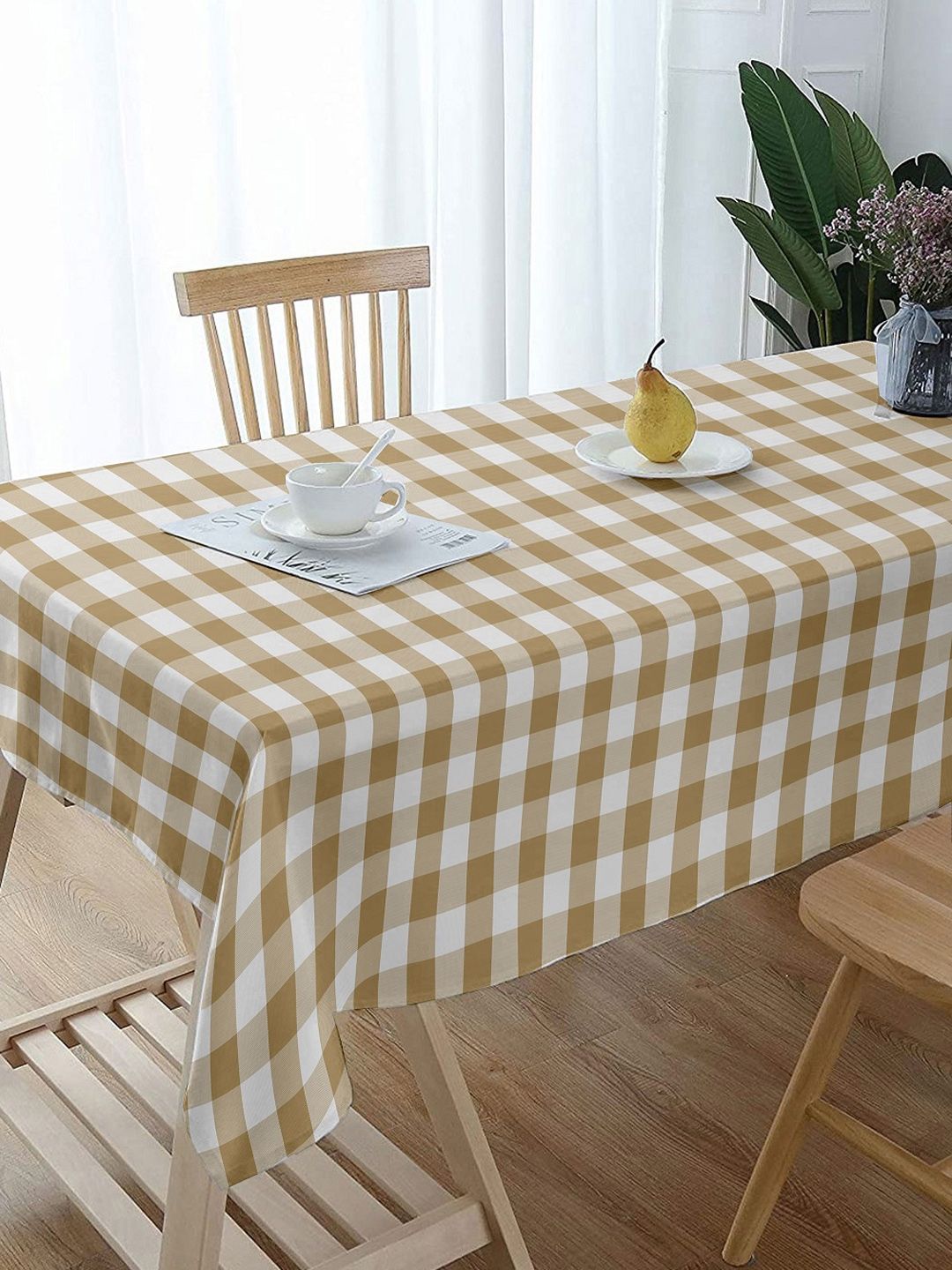 Lushomes White & Beige Buffalo Checked 6 Seater Table Cover Price in India