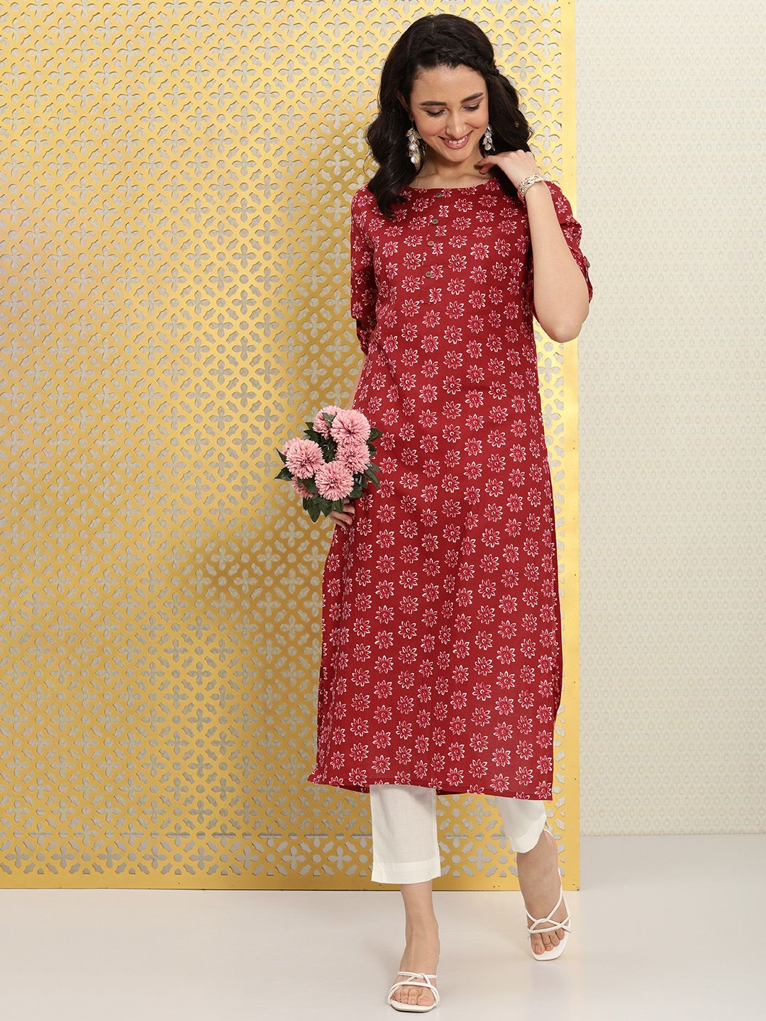 Ode by House of Pataudi Women Red Floral Printed Pure Cotton Kurta with Trousers Price in India