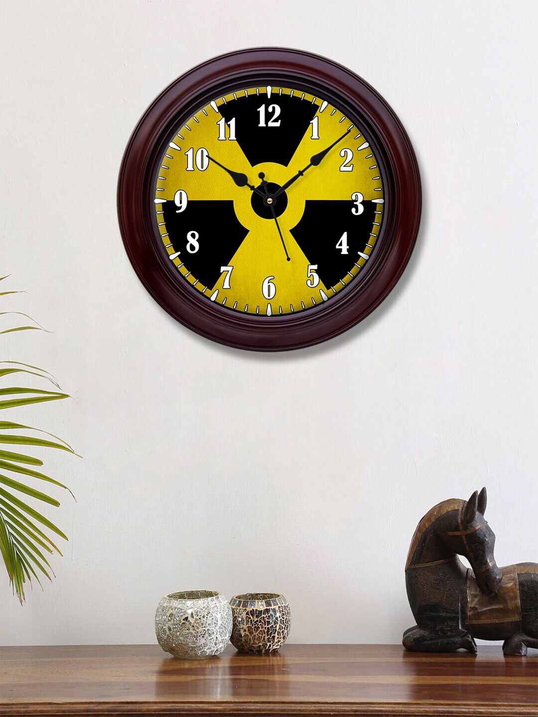999Store Yellow & Brown Printed Traditional Wall Clock Price in India