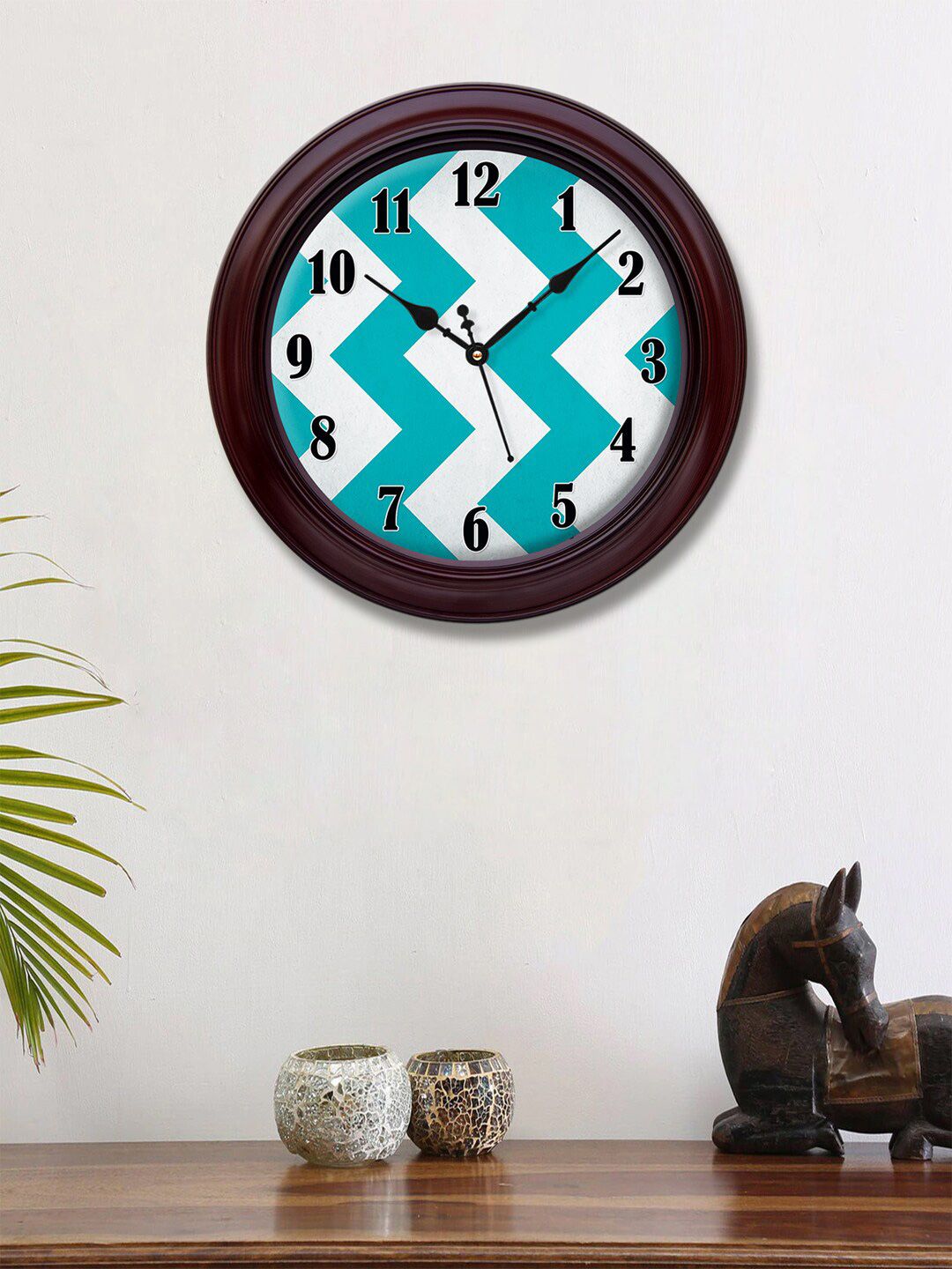 999Store Blue & White Geometric Printed Round Analogue Wall Clock Price in India
