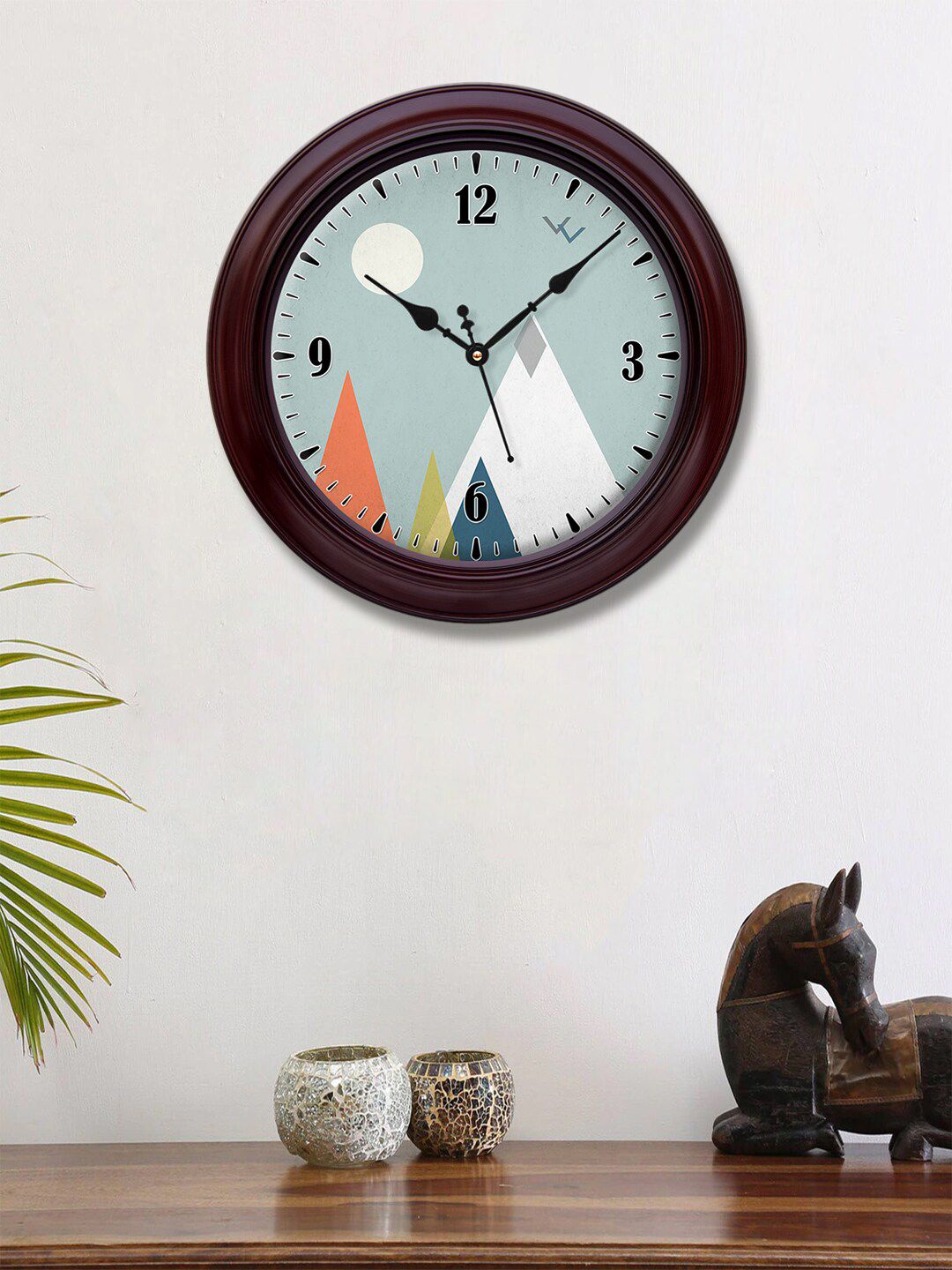999Store Grey & Brown Printed Traditional 30.4 cm Analogue Wall Clock Price in India
