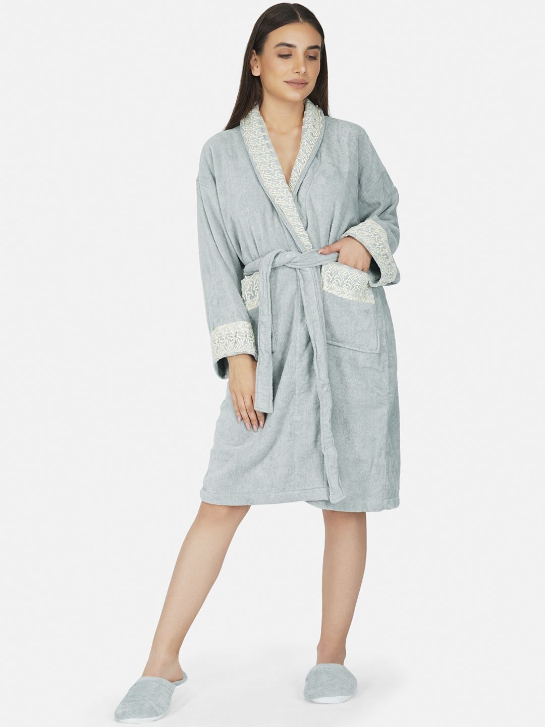 RANGOLI Women Grey Prima Dream Lace 550 GSM Pure Cotton Bath Robes With Slippers Price in India