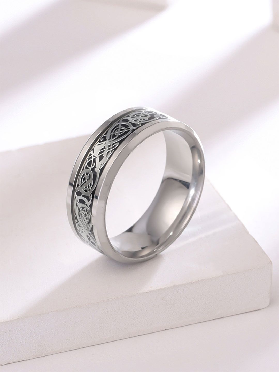 Yellow Chimes Black & Silver-Toned Dragon Celtic Inlay Stainless Steel Band Finger Ring