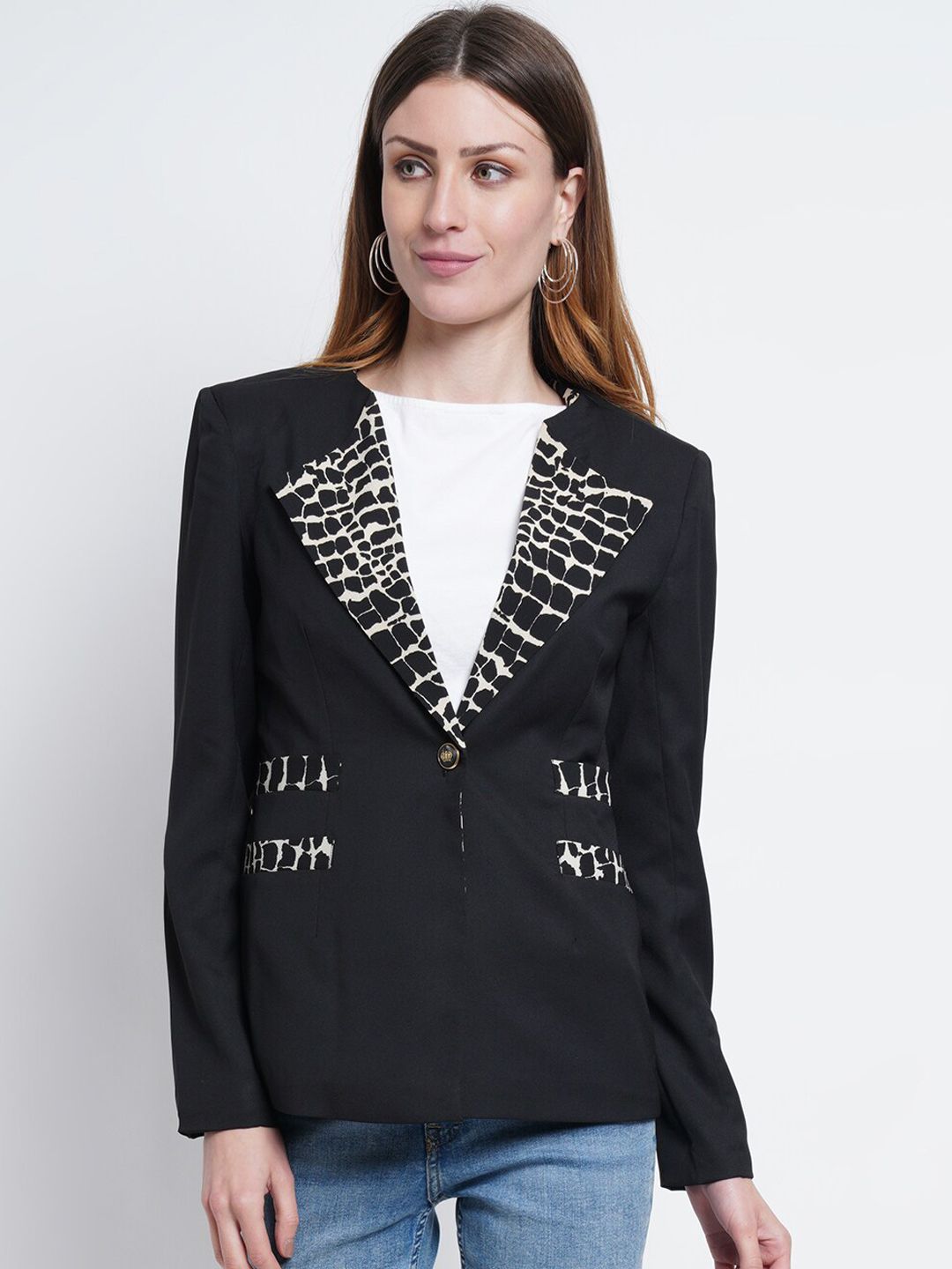 Purple State Women Black & White Printed Slim-Fit Single-Breasted Casual Blazer Price in India