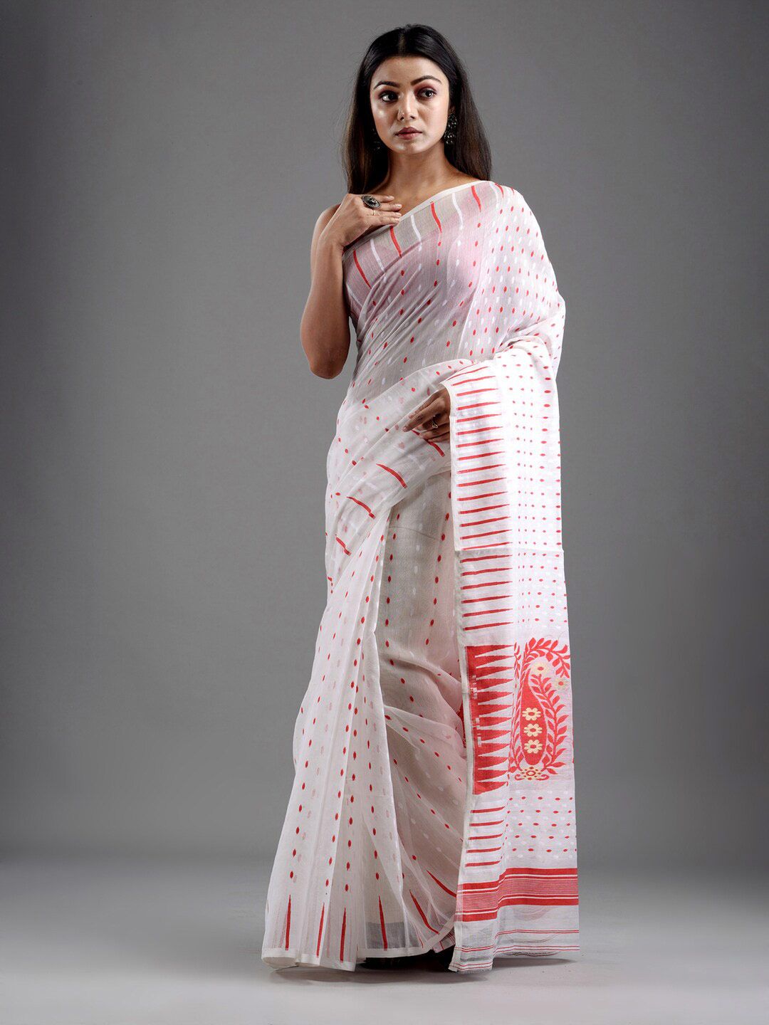 Mitera White & Red Floral Silk Cotton Jamdani Saree Price in India