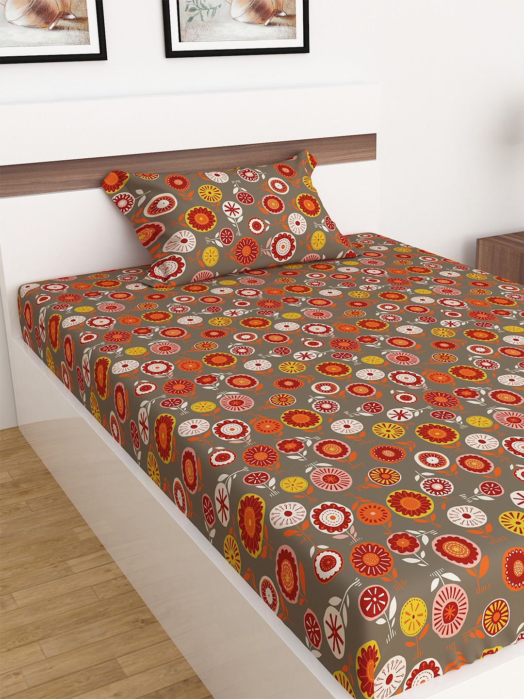Home Centre Rust & Grey Ethnic Motifs 180 TC Single Bedsheet with 1 Pillow Covers Price in India