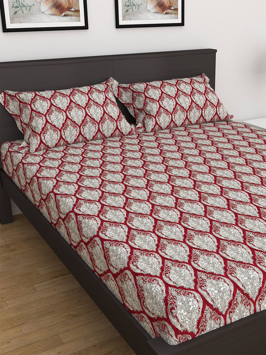 Home Centre Red Dallas 3 Piece Printed Cotton Double Bedsheet Set Price in India