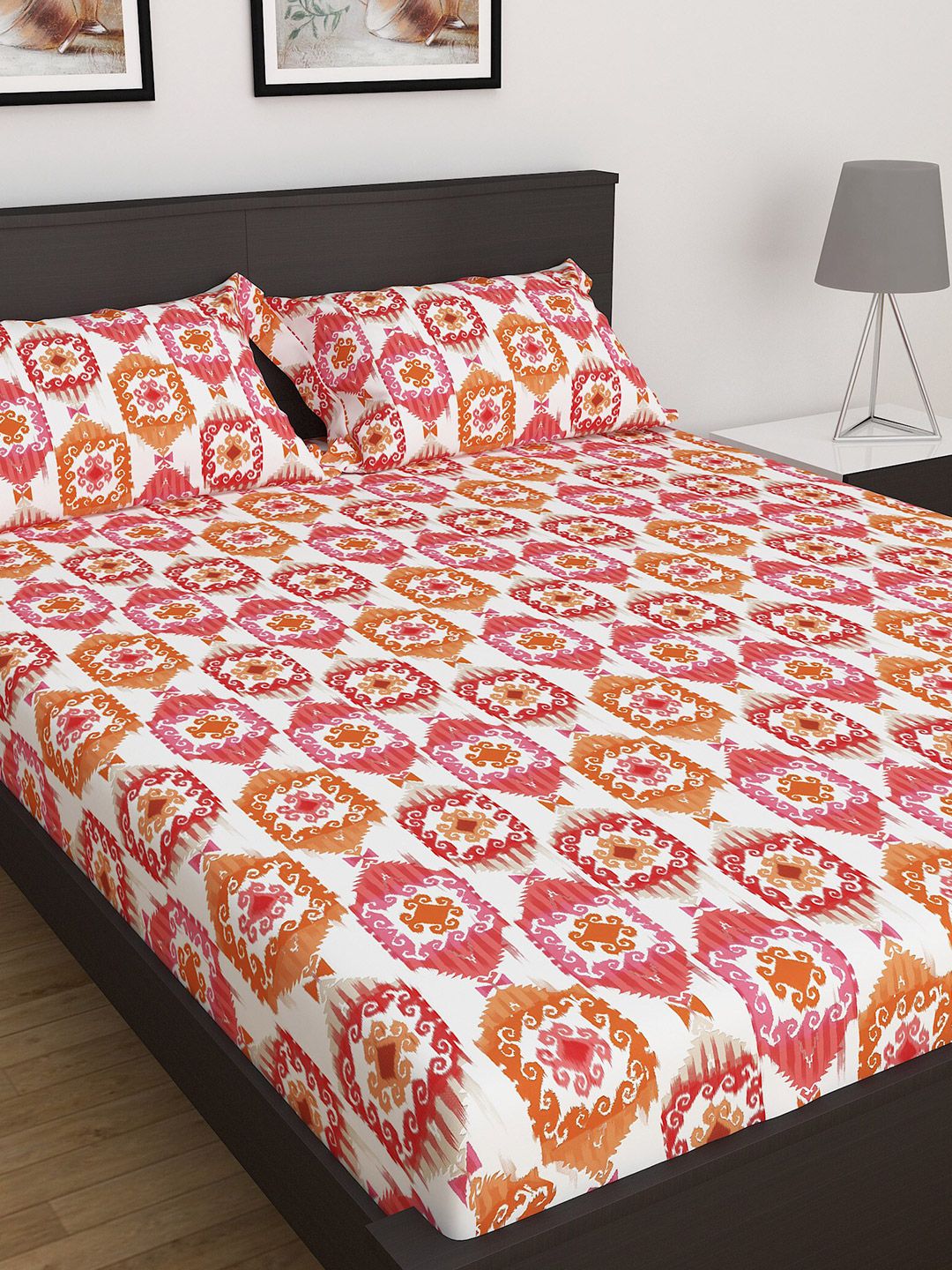 Home Centre Red Dallas 3 Piece Printed Cotton Double Bedsheet Set Price in India