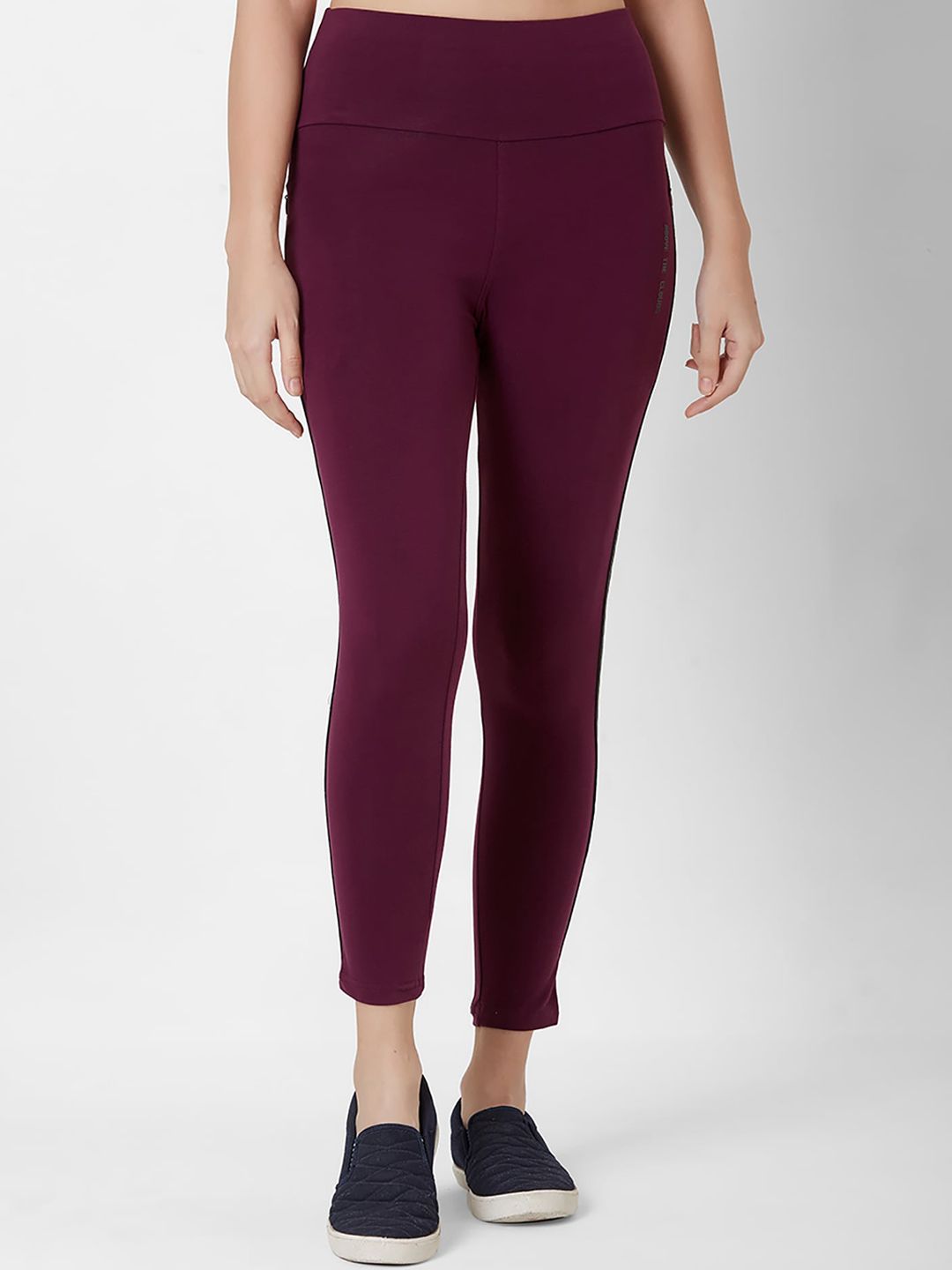 Sweet Dreams Women Burgundy Solid Tights Price in India