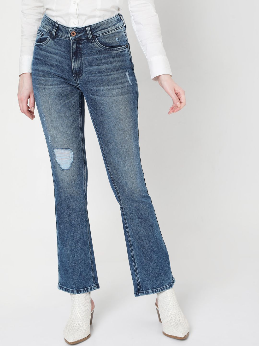 Vero Moda Women Blue Bootcut Mildly Distressed Heavy Fade Jeans Price in India
