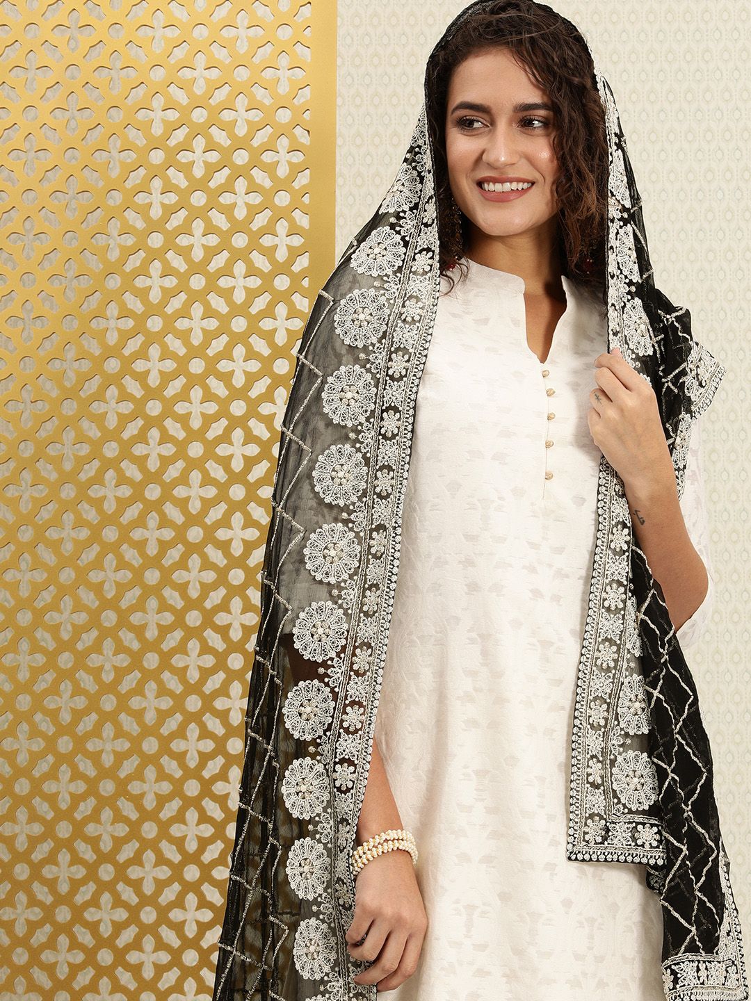 House of Pataudi Black & Gold-Toned Ethnic Motifs Woven Design Dupatta with Thread Work Price in India