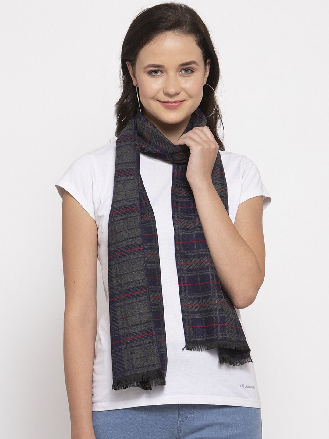 Calvadoss Women Blue & Red Checked Wool Stole Price in India