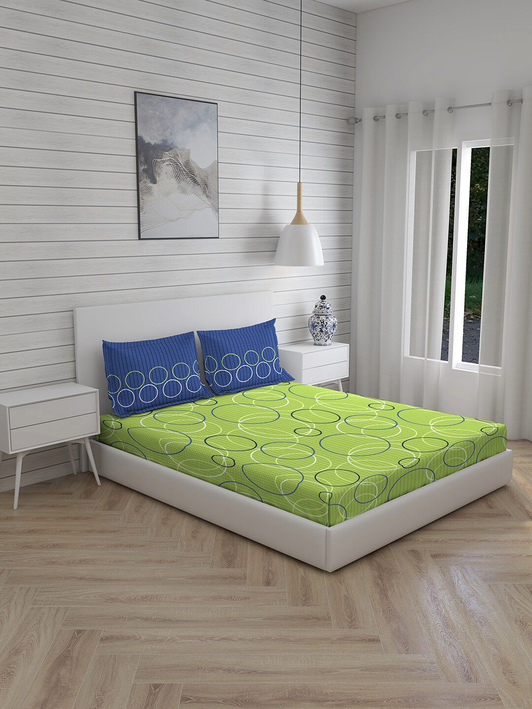 Layers Green & Blue Geometric 104 TC Queen Bedsheet with 2 Pillow Covers Price in India