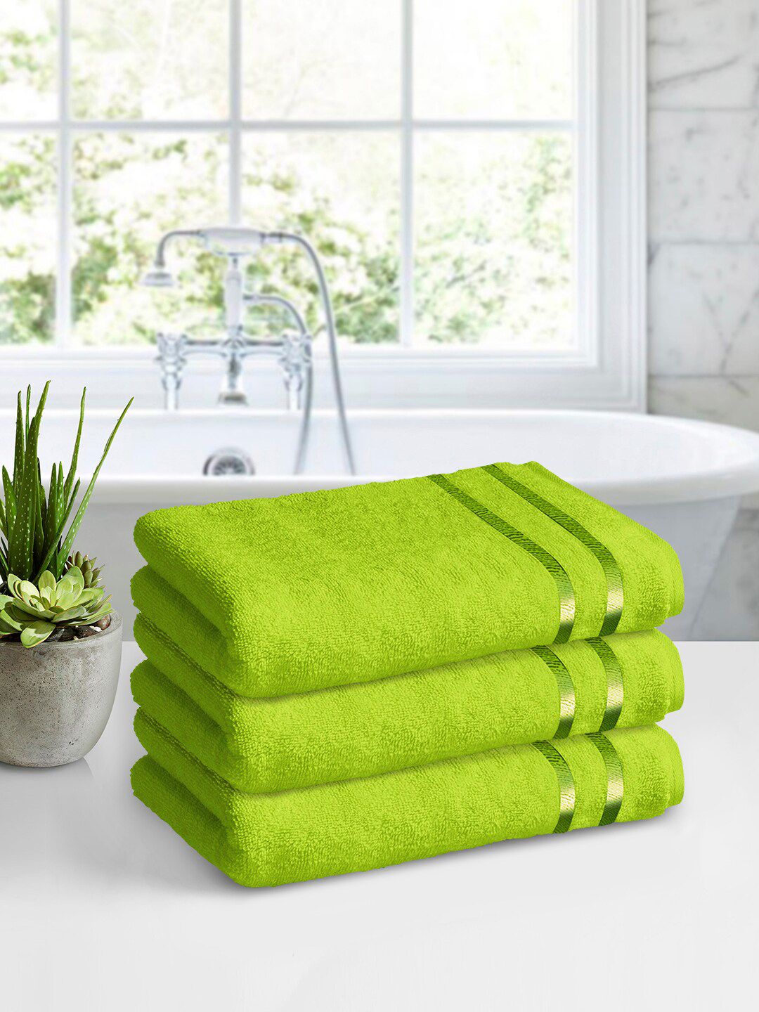Story@home Green Solid Set Of 3 450GSM Pure Cotton Medium Size Bath Towel Price in India
