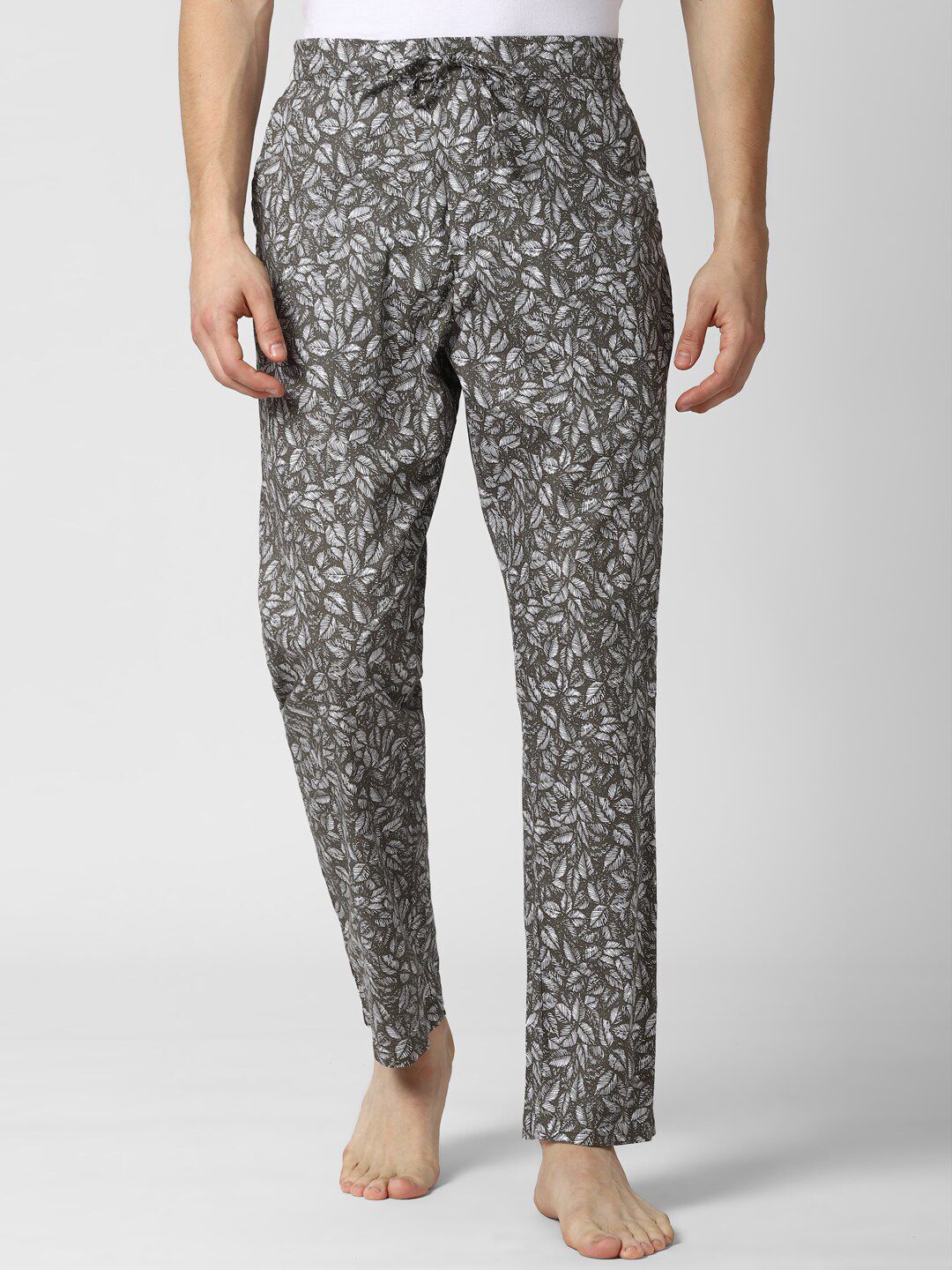 Peter England Men Grey & White Printed Pure Cotton Lounge Pants