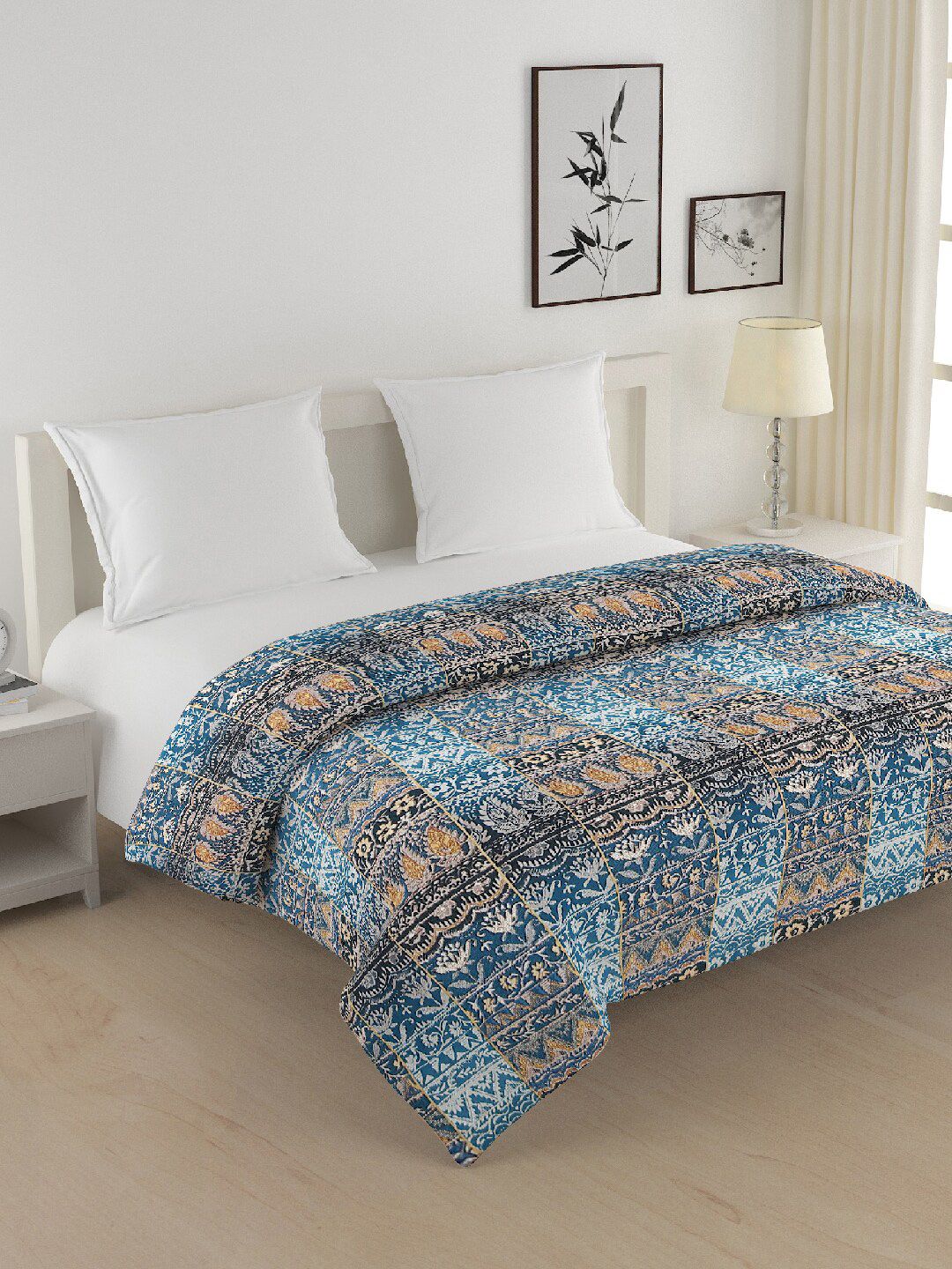 SWAYAM Blue & Beige Ethnic Motifs Heavy Winter 350 GSM Double Bed Quilt Price in India