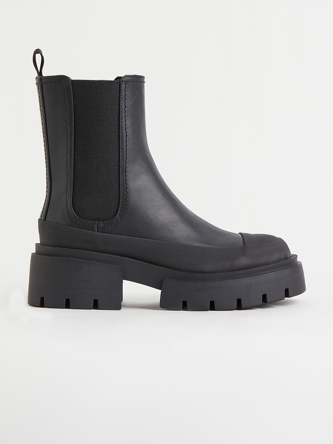 H&M Women Black Chunky Chelsea boots Price in India